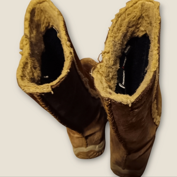 PATAGONIA WOMEN'S SIZE 6.5 BROWN LEATHER BOOTS. - Picture 6 of 8